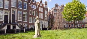 Begijnhof di Amsterdam