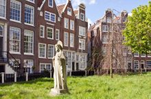 Begijnhof di Amsterdam